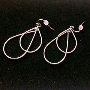 CLEARANCE 💖Unique Pair of Earrings